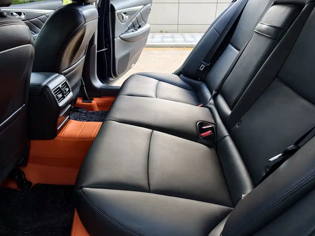 Infiniti Q50L — миниатюра 10