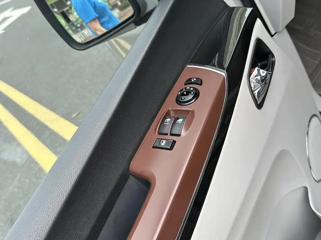 JIANGQI GROUP RUIFENG M5