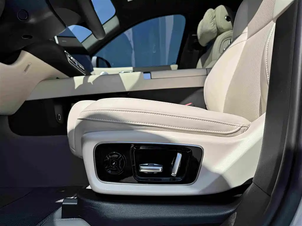 Li Auto Li L7 — миниатюра 9