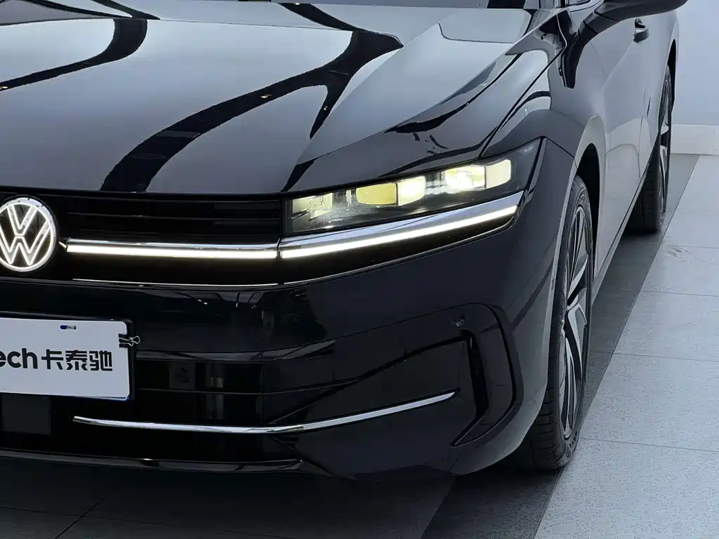 Volkswagen Magotan — миниатюра 7