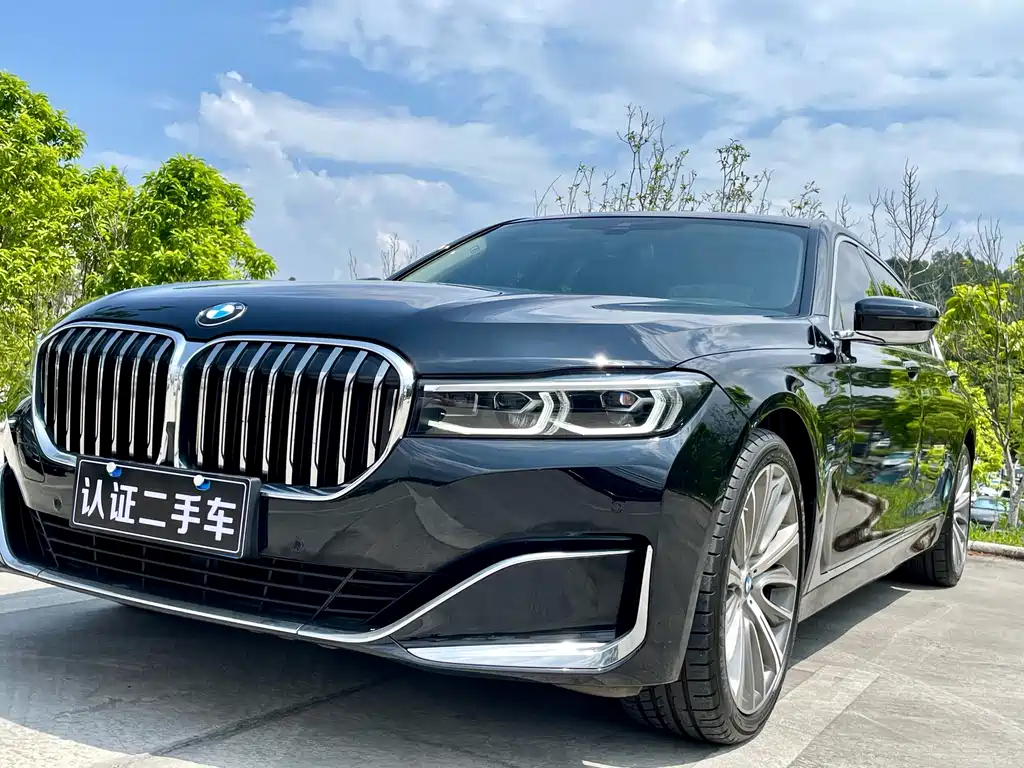 BMW 7 SERIES