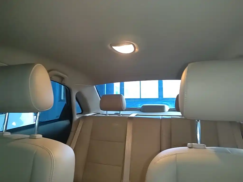 Buick Excelle — миниатюра 18
