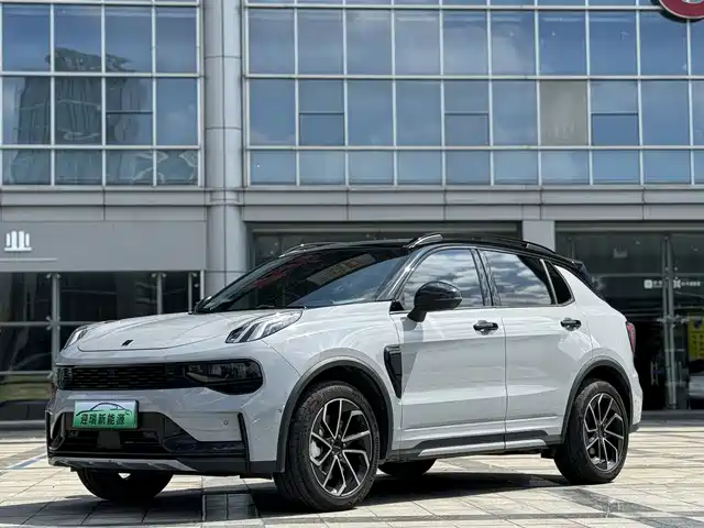 LYNK &CO. 01 EM P 2023