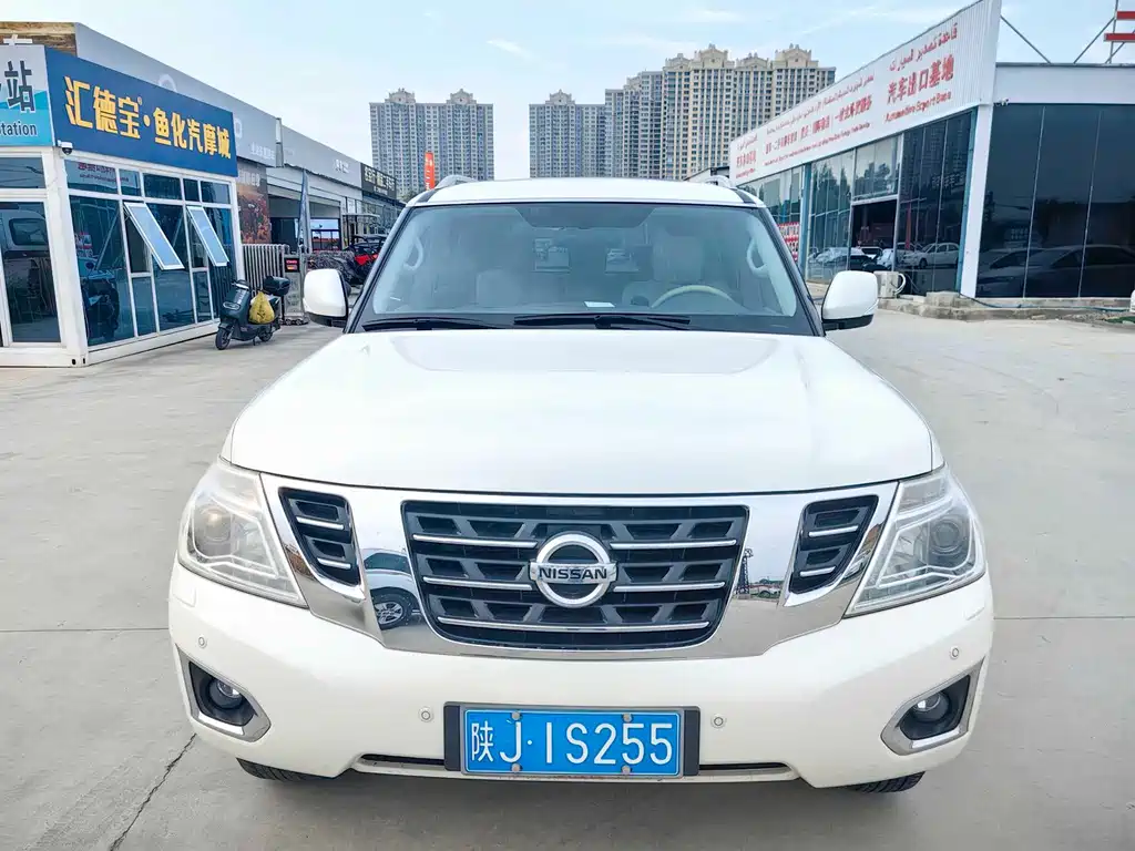 Nissan Patrol — миниатюра 2