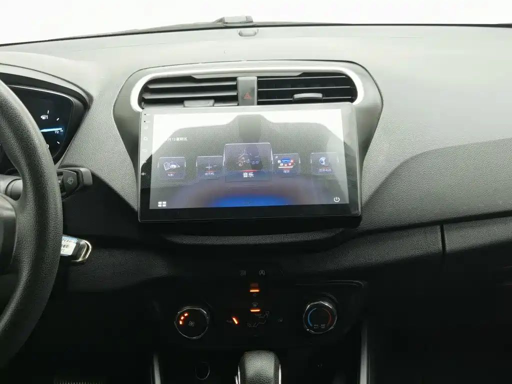Ford Escort — миниатюра 12