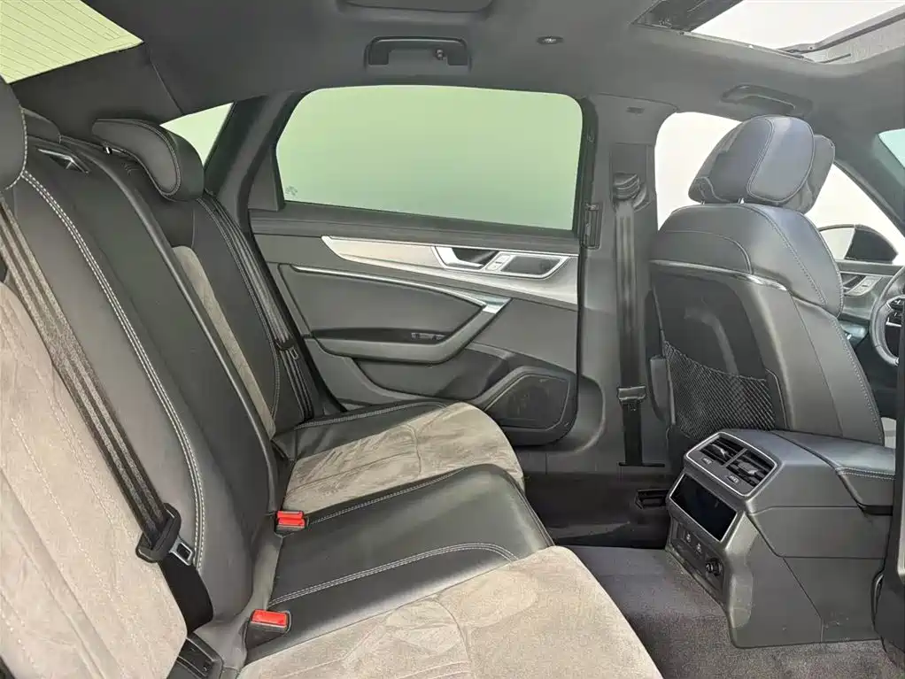 Audi A6L 2023 45 TFSI