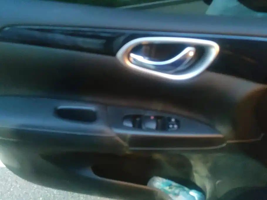 Nissan Sylphy — миниатюра 7