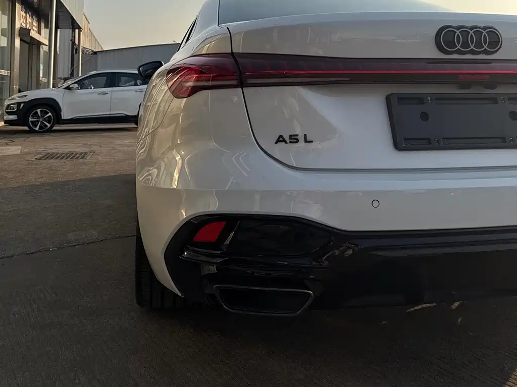 Audi A5L — миниатюра 6