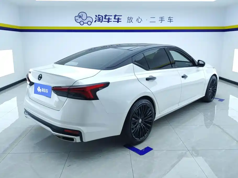 Nissan Teana — миниатюра 3