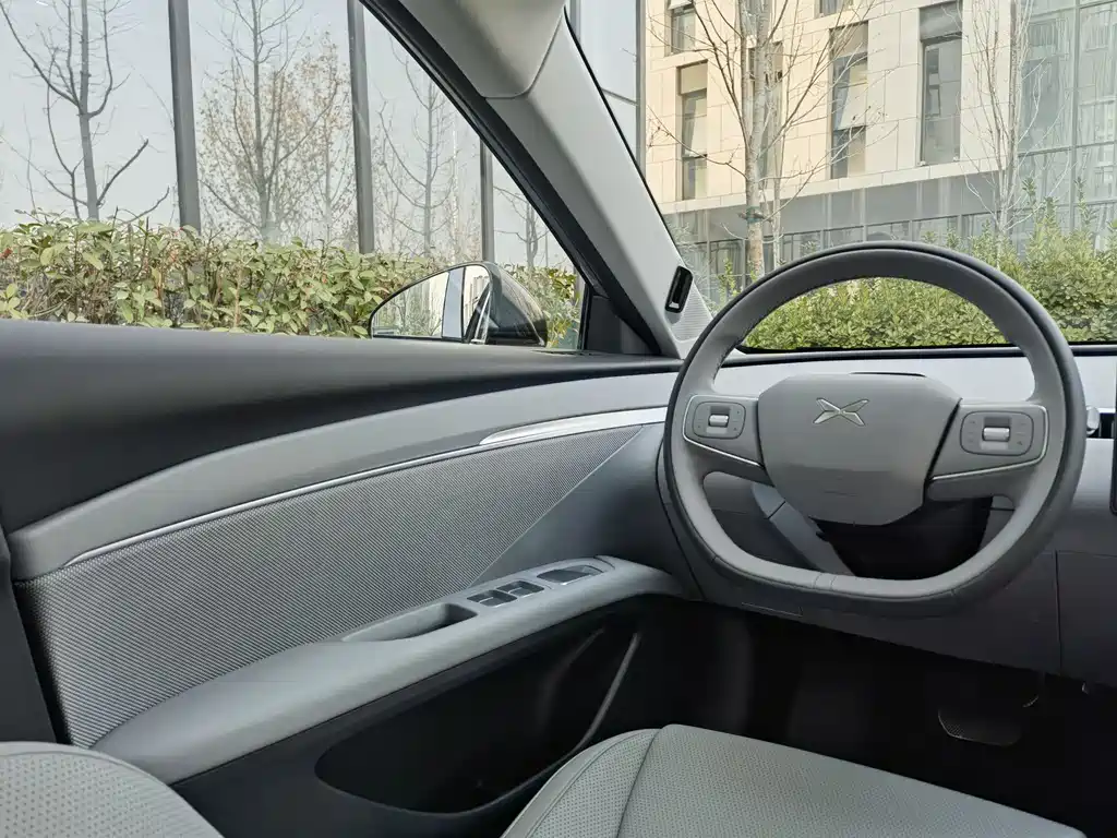 XIAOPENG MONA M03
