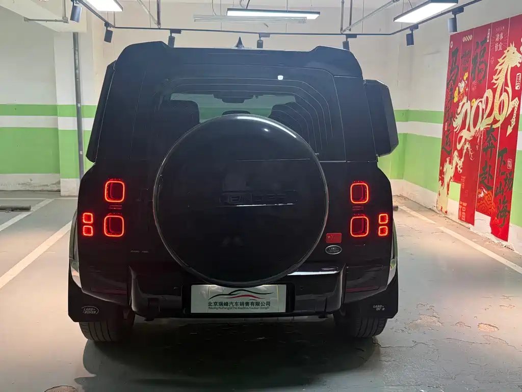 Land Rover Defender — миниатюра 7