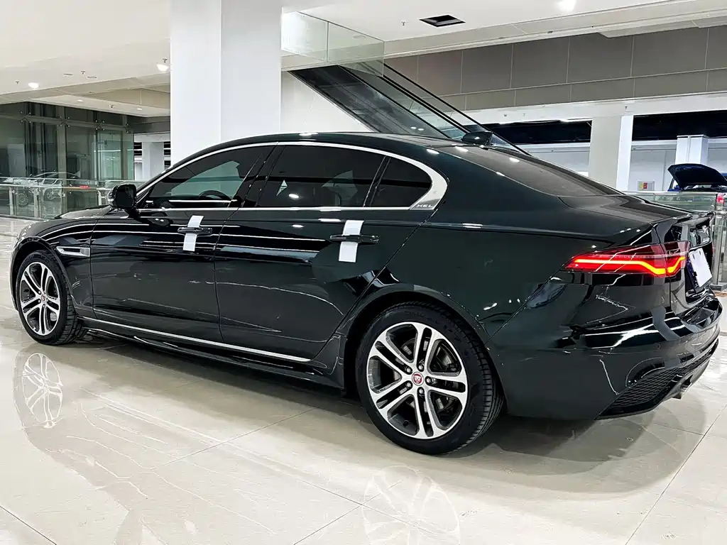 Jaguar XEL — миниатюра 5