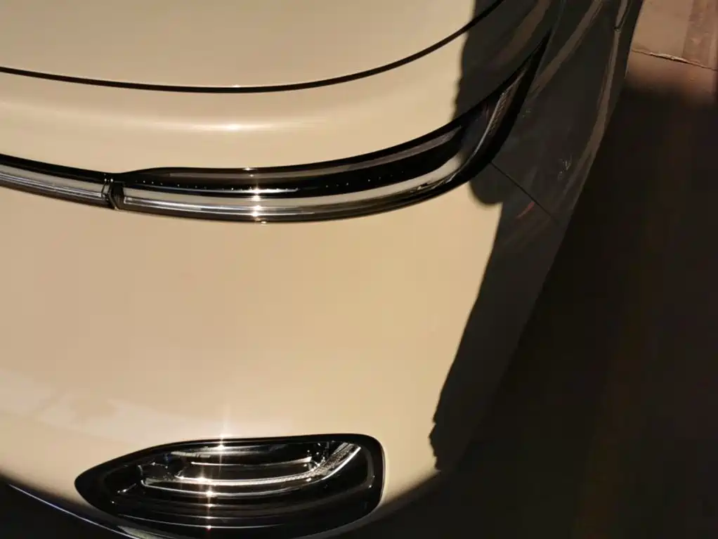 Baojun Yunduo — миниатюра 24
