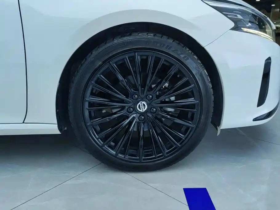 Nissan Teana — миниатюра 6