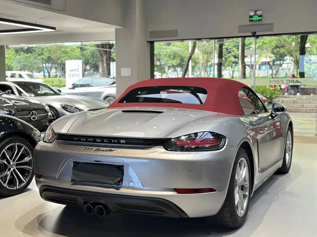 Porsche 718 — миниатюра 10