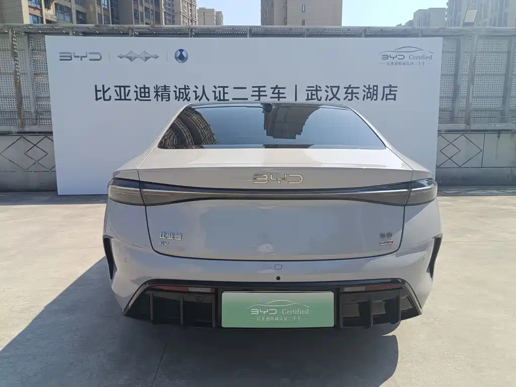 BYD Seal — миниатюра 19