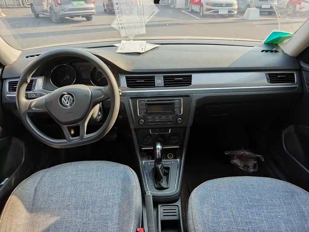Volkswagen Bora — миниатюра 6
