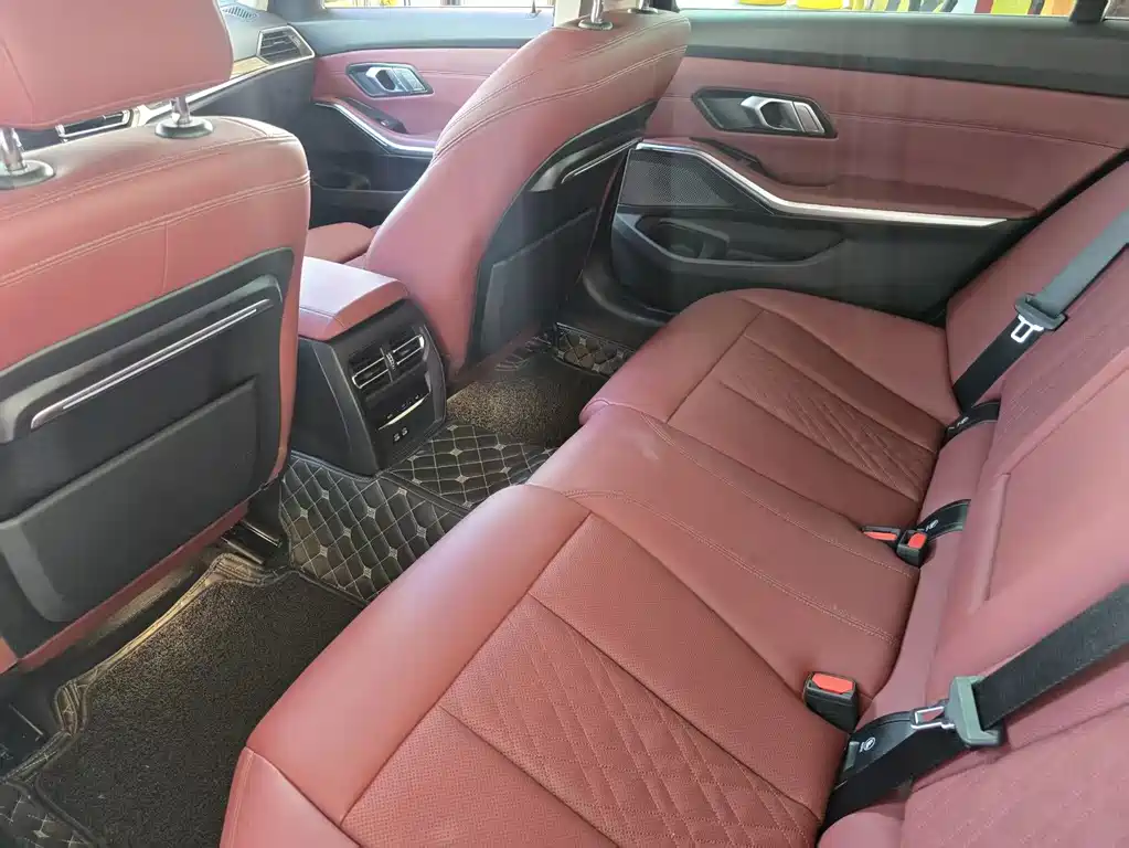 BMW 3 Series — миниатюра 6