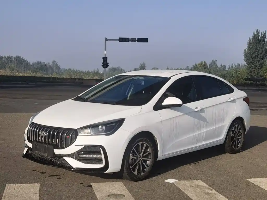 Chery Arrizo 5