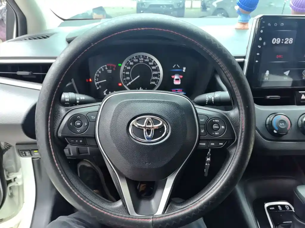 Toyota Corolla — миниатюра 11