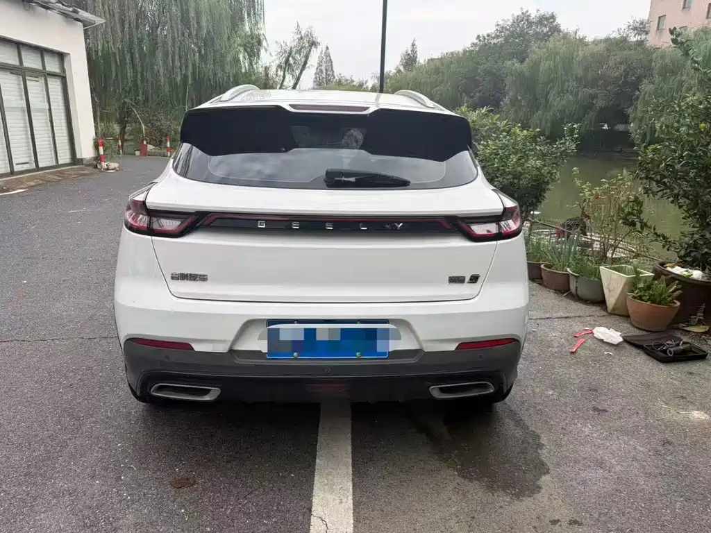 Geely Emgrand S — миниатюра 3