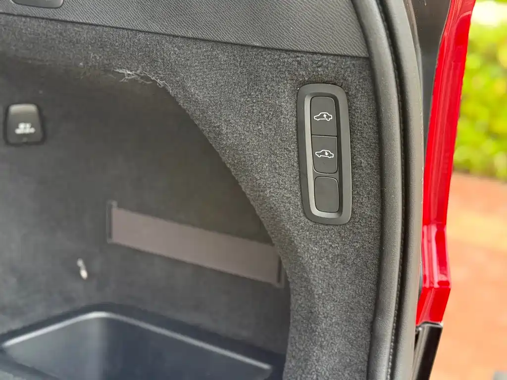 Volvo XC90 — миниатюра 13