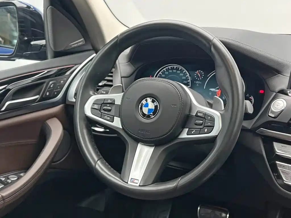 BMW X3 — миниатюра 20