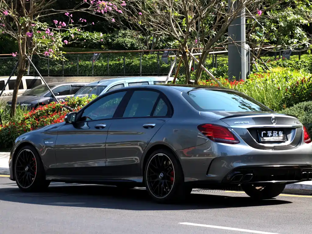 MERCEDES-BENZ C CLASS AMG
