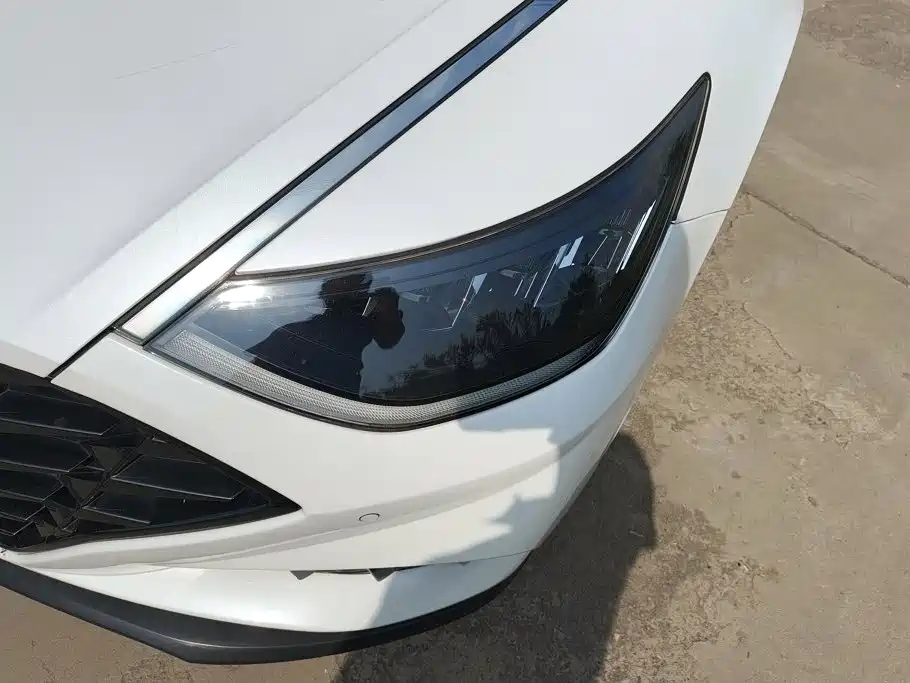 Hyundai Sonata — миниатюра 5