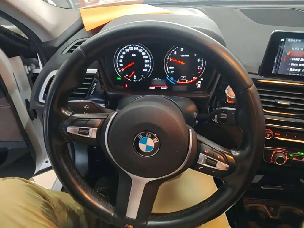 BMW 1 Series — миниатюра 11