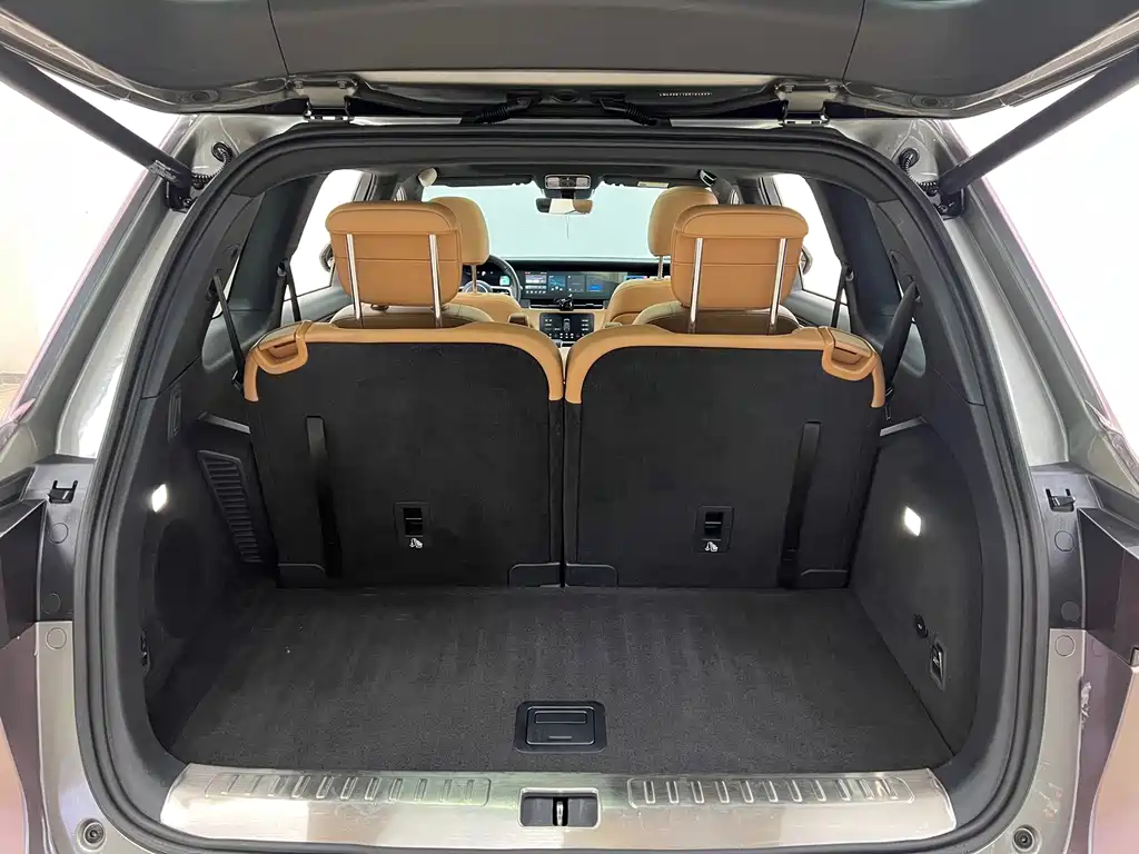Li Auto Li ONE — миниатюра 30