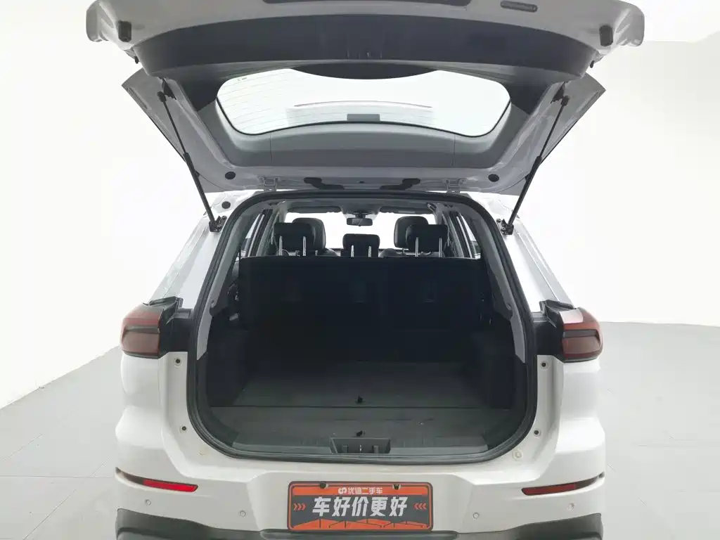 Chery Tiggo 8 — миниатюра 16