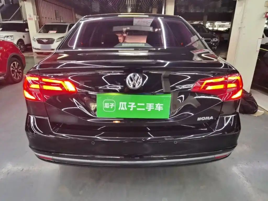 Volkswagen Bora — миниатюра 6
