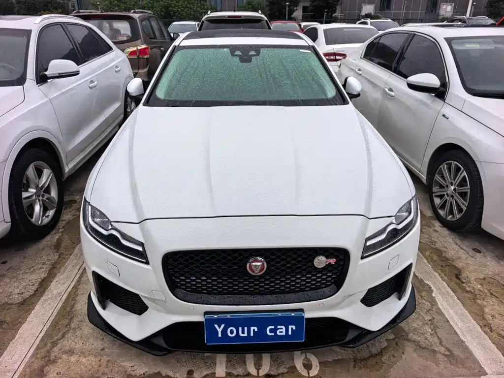 Jaguar XFL — миниатюра 2