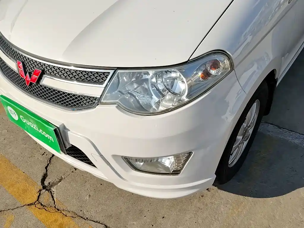 Wuling Hongguang — миниатюра 24