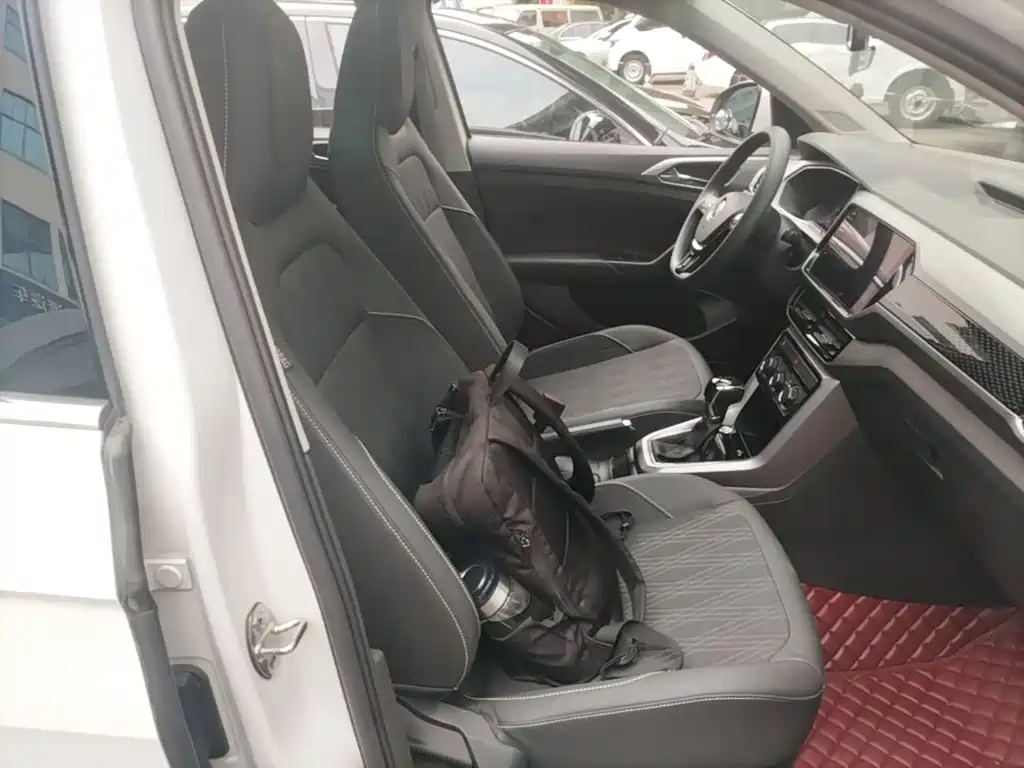 Volkswagen T-Cross — миниатюра 25