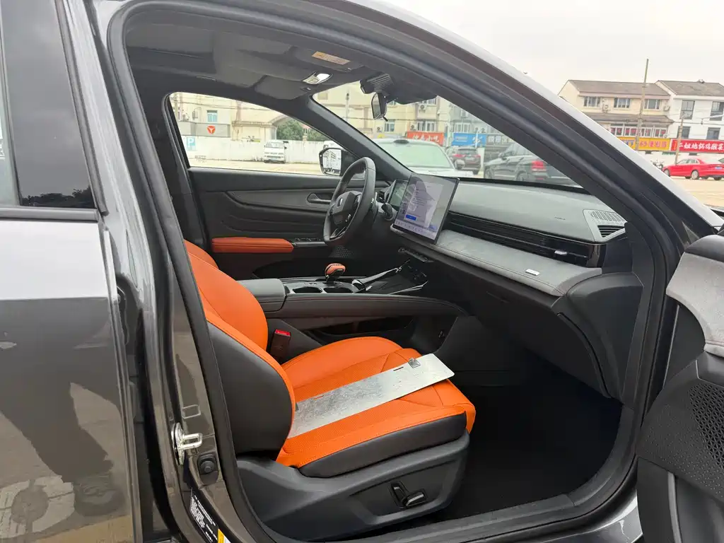 Changan UNI-V — миниатюра 8