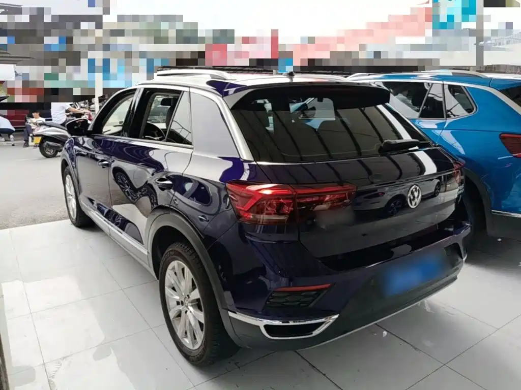 Volkswagen T-Roc - фото 5