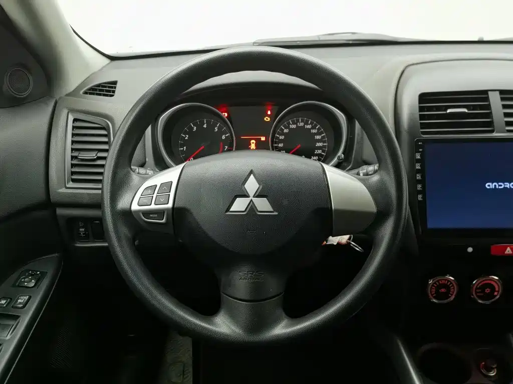 Mitsubishi ASX — миниатюра 11