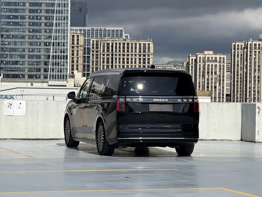 ZEEKR EXTREME KRYPTON 009