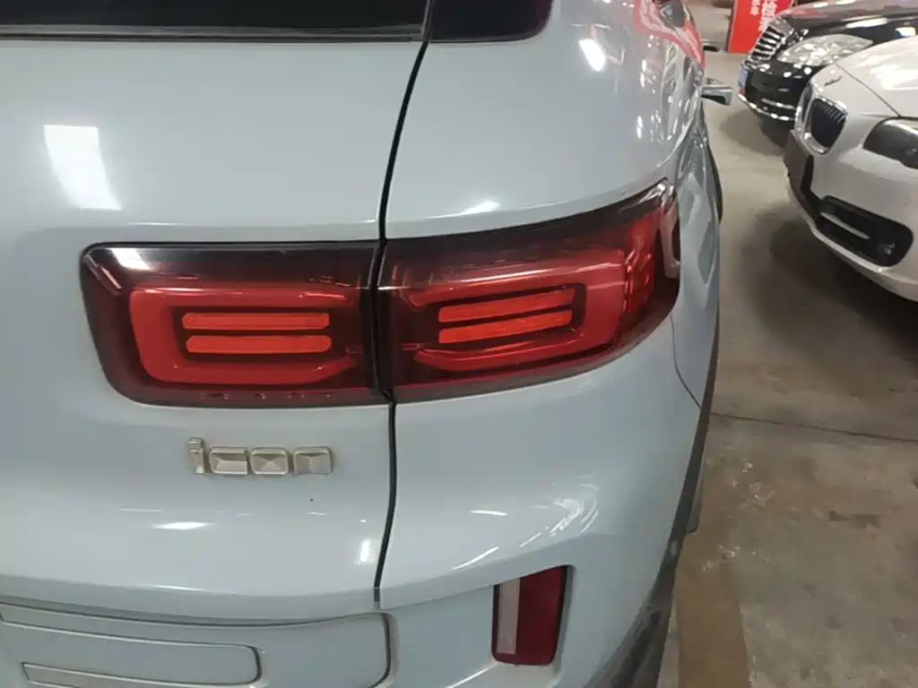 Geely Icon — миниатюра 8