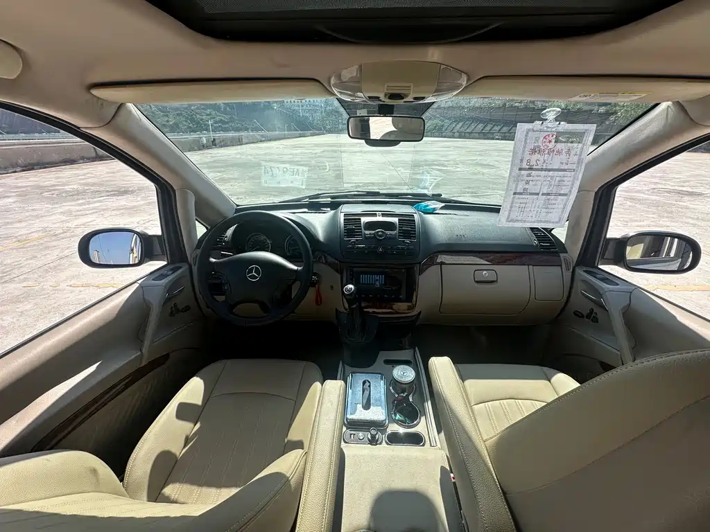 Mercedes-Benz Viano — миниатюра 14