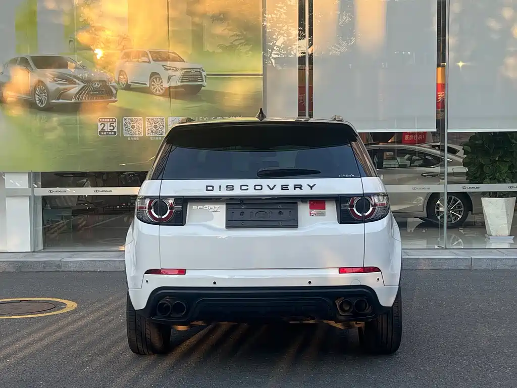 Land Rover Discovery Sport — миниатюра 8
