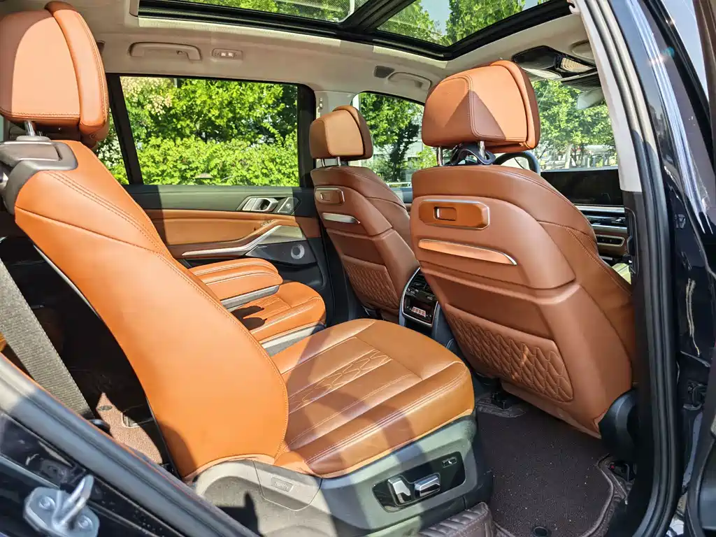 BMW X7 — миниатюра 19