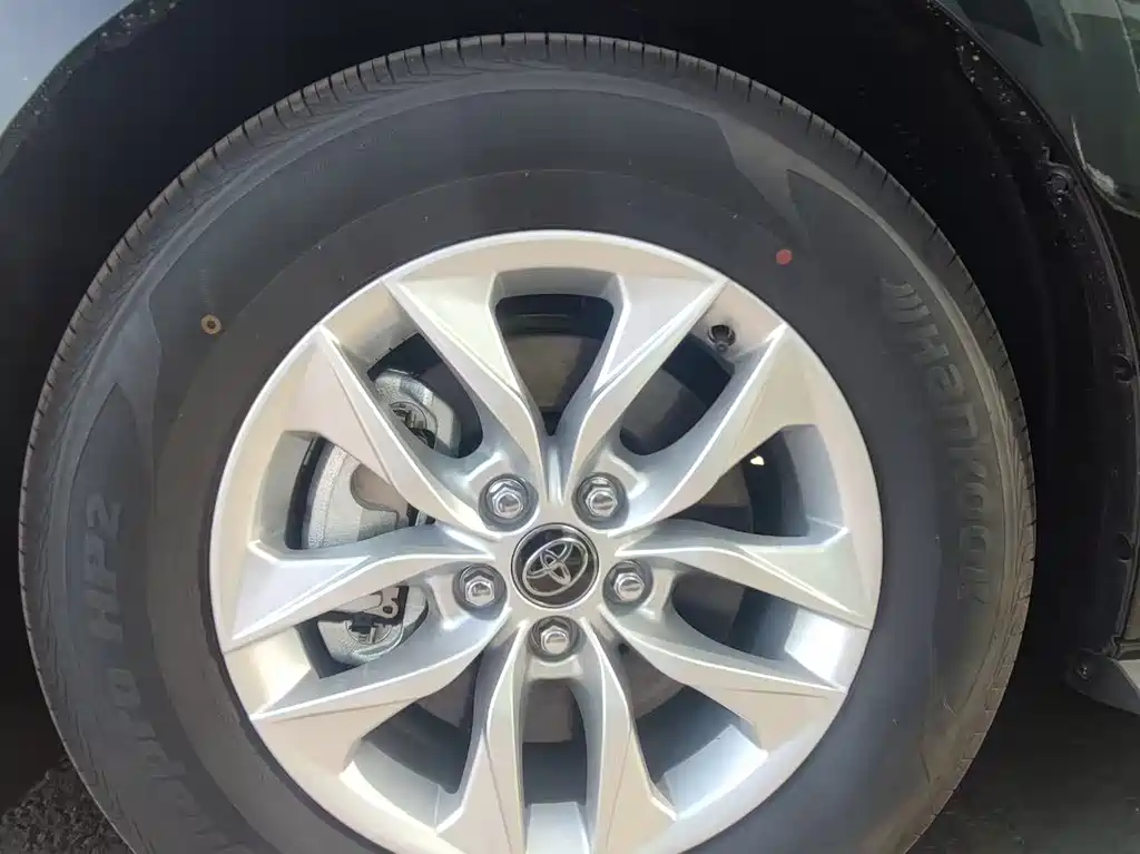Toyota Granvia 2024 2.5L Comfort