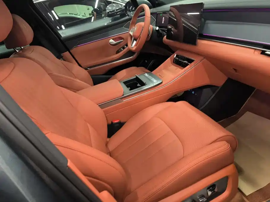 BYD Tang L — миниатюра 8