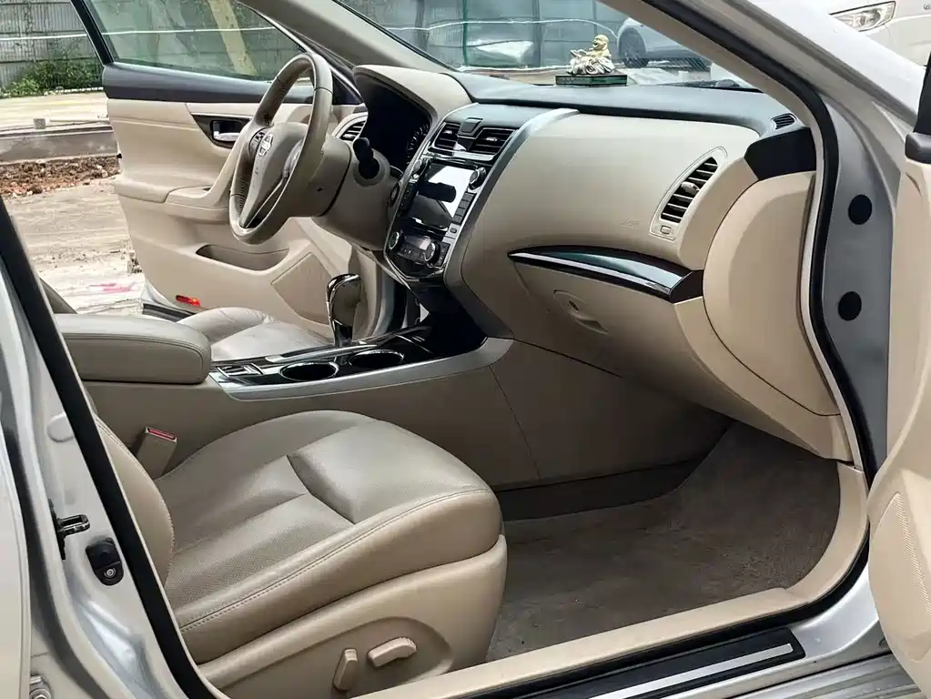 Nissan Teana — миниатюра 9
