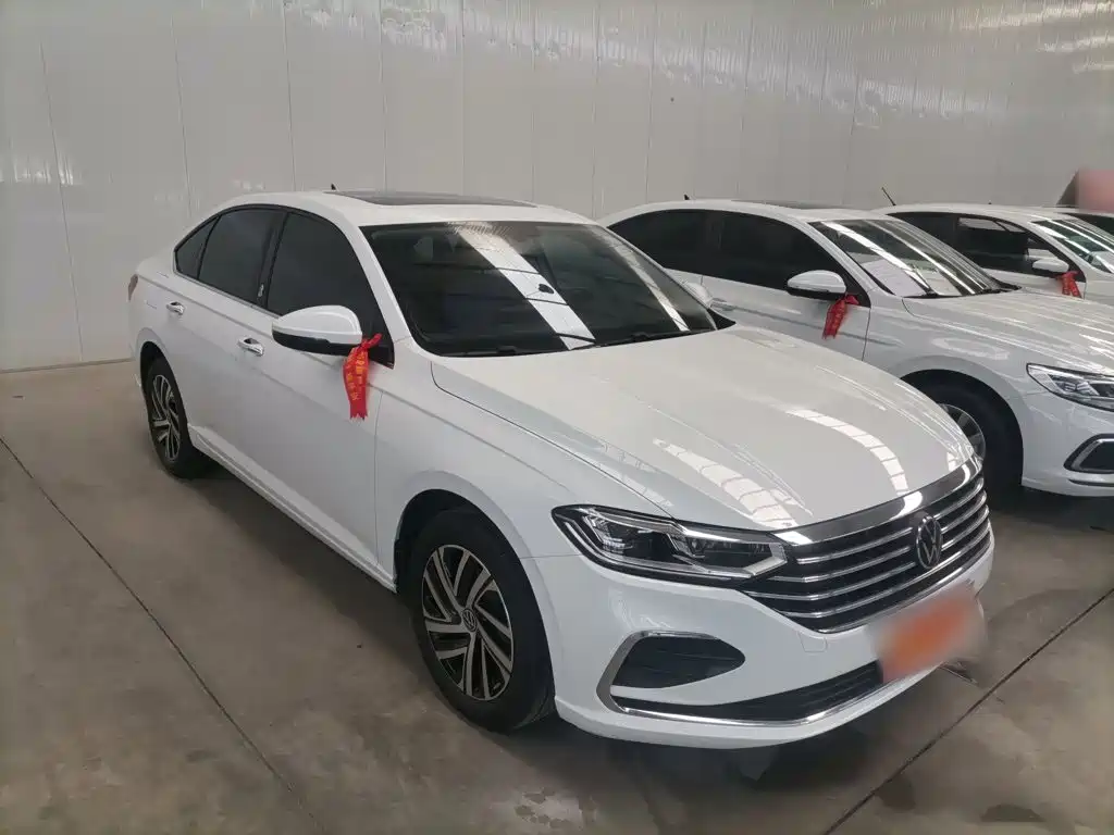 Volkswagen Lavida — миниатюра 4