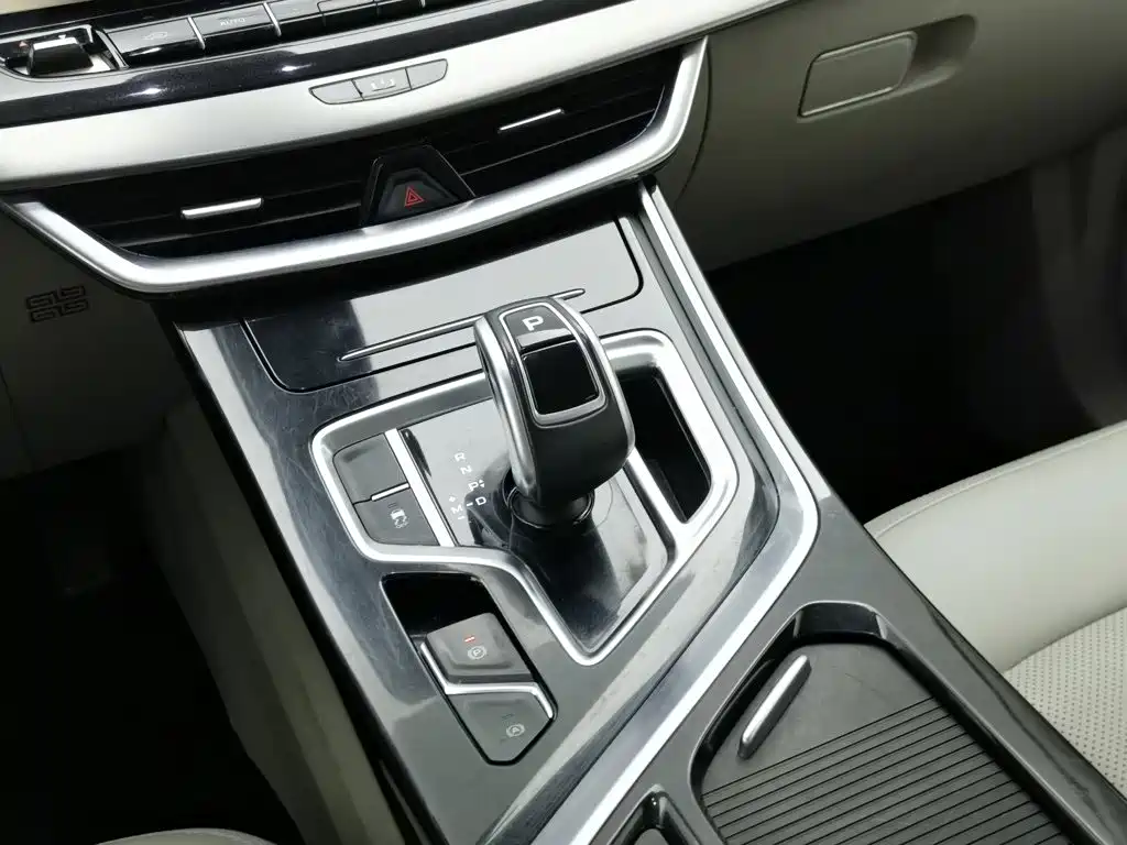 Geely Jia Ji — миниатюра 13