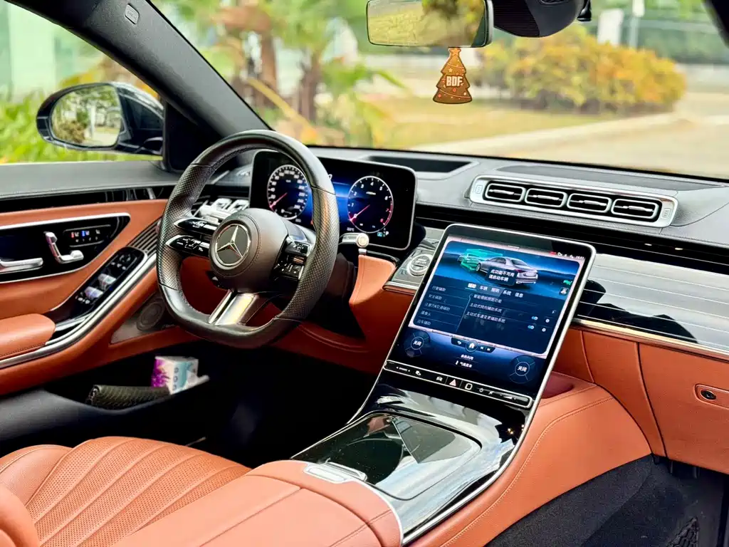 Mercedes-Benz S-Class — миниатюра 3
